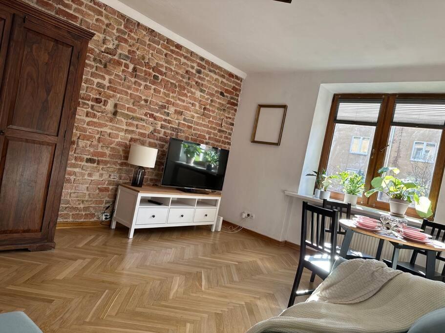 Ferienwohnung Stary Mokotow, Z Ogrodkiem Warschau Exterior foto